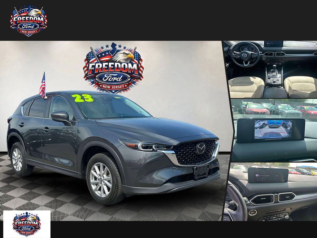 2023 Mazda CX-5 S Select Package Auto AWD's photo