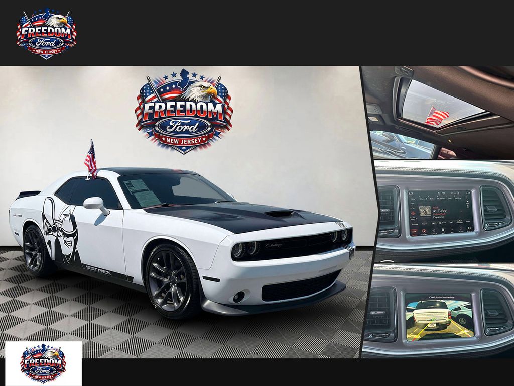 2022 Dodge Challenger R/T Scat Pack's photo