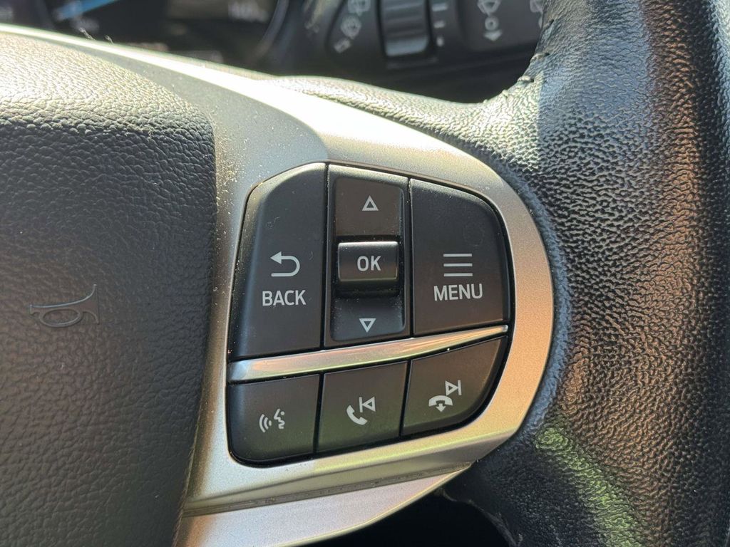 2022 Ford Explorer XLT - Photo 23