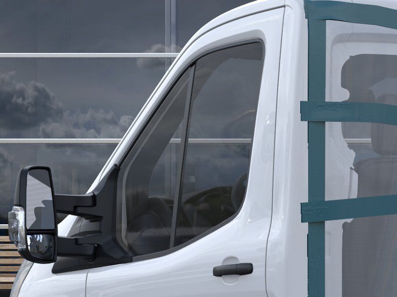2025 Ford Transit Cutaway Base - Photo 20