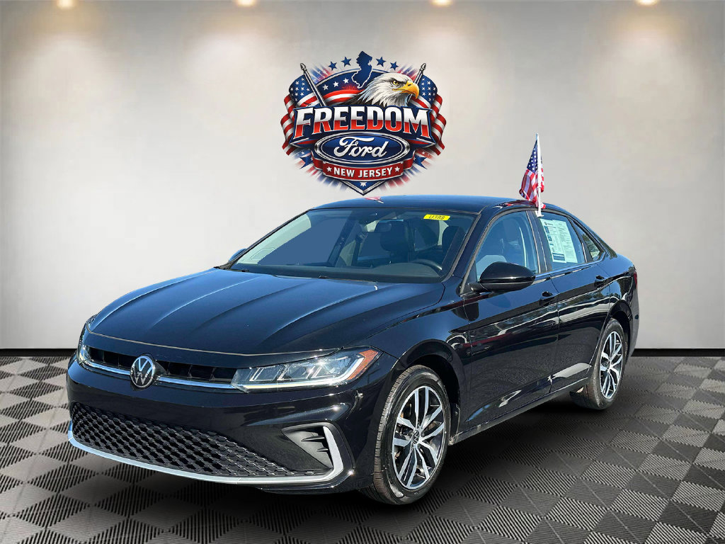 Used 2025 Volkswagen Jetta SE with VIN 3VW7X7BU6SM015182 for sale in Woodbridge Township, NJ