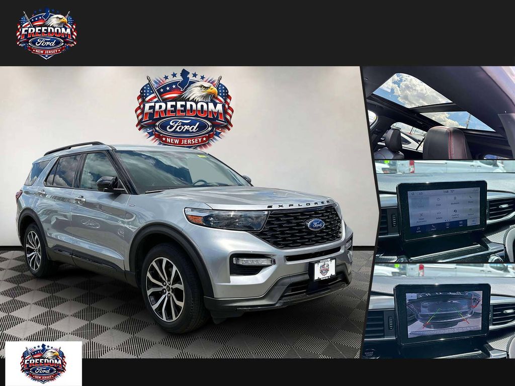 2023 Ford Explorer ST-LINE 4WD's photo