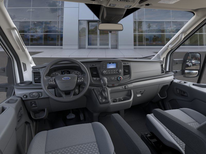 2025 Ford Transit Cutaway Base - Photo 9