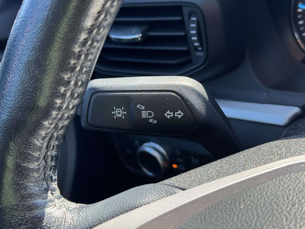 2022 Ford Explorer XLT - Photo 23