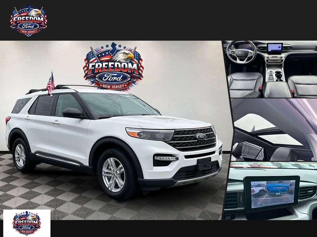 2022 Ford Explorer XLT 4WD's photo