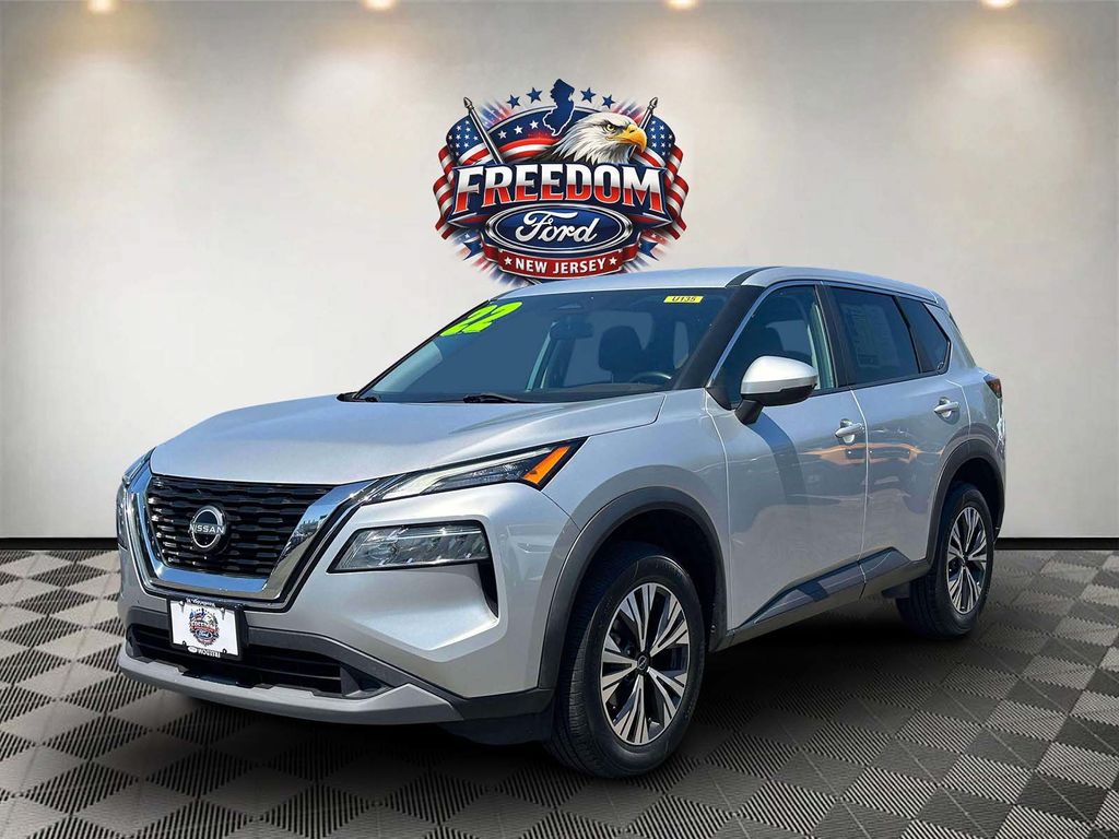 Used 2022 Nissan Rogue SV with VIN 5N1BT3BB4NC698145 for sale in Woodbridge Township, NJ