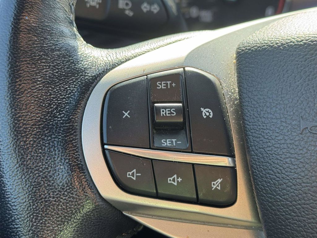 2022 Ford Explorer XLT - Photo 24