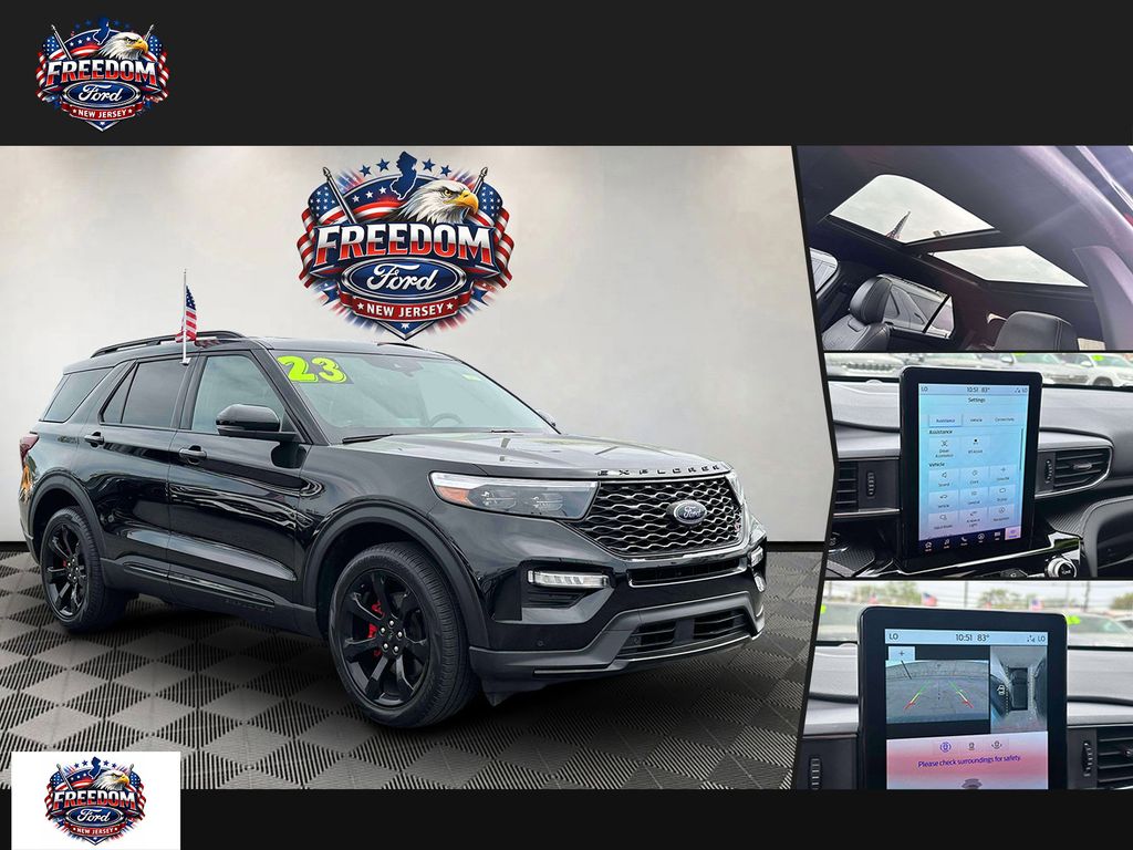 2023 Ford Explorer ST 4WD's photo