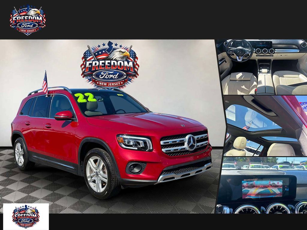 2022 Mercedes-Benz GLB GLB 250 4MATIC's photo