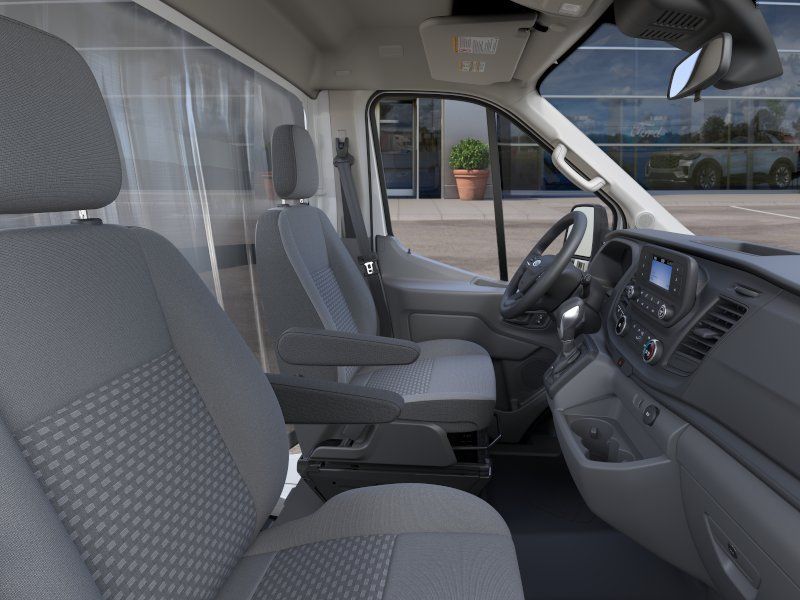 2025 Ford Transit Cutaway Base - Photo 11