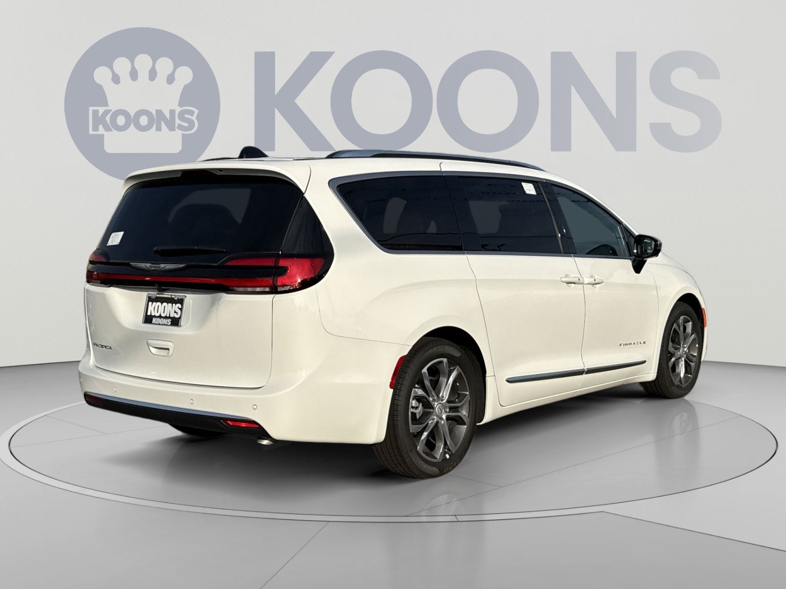 2026 Chrysler Pacifica Pinnacle - Photo 7