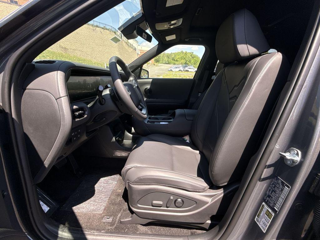 2026 Hyundai Palisade XRT Pro - Photo 10