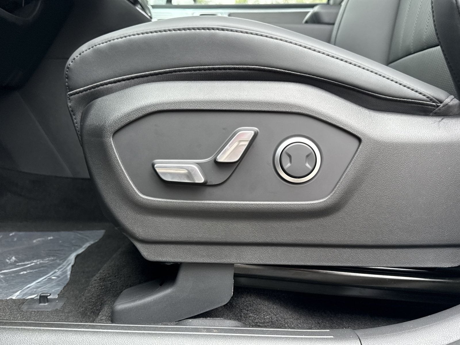 2026 Hyundai Santa Fe SEL - Photo 14