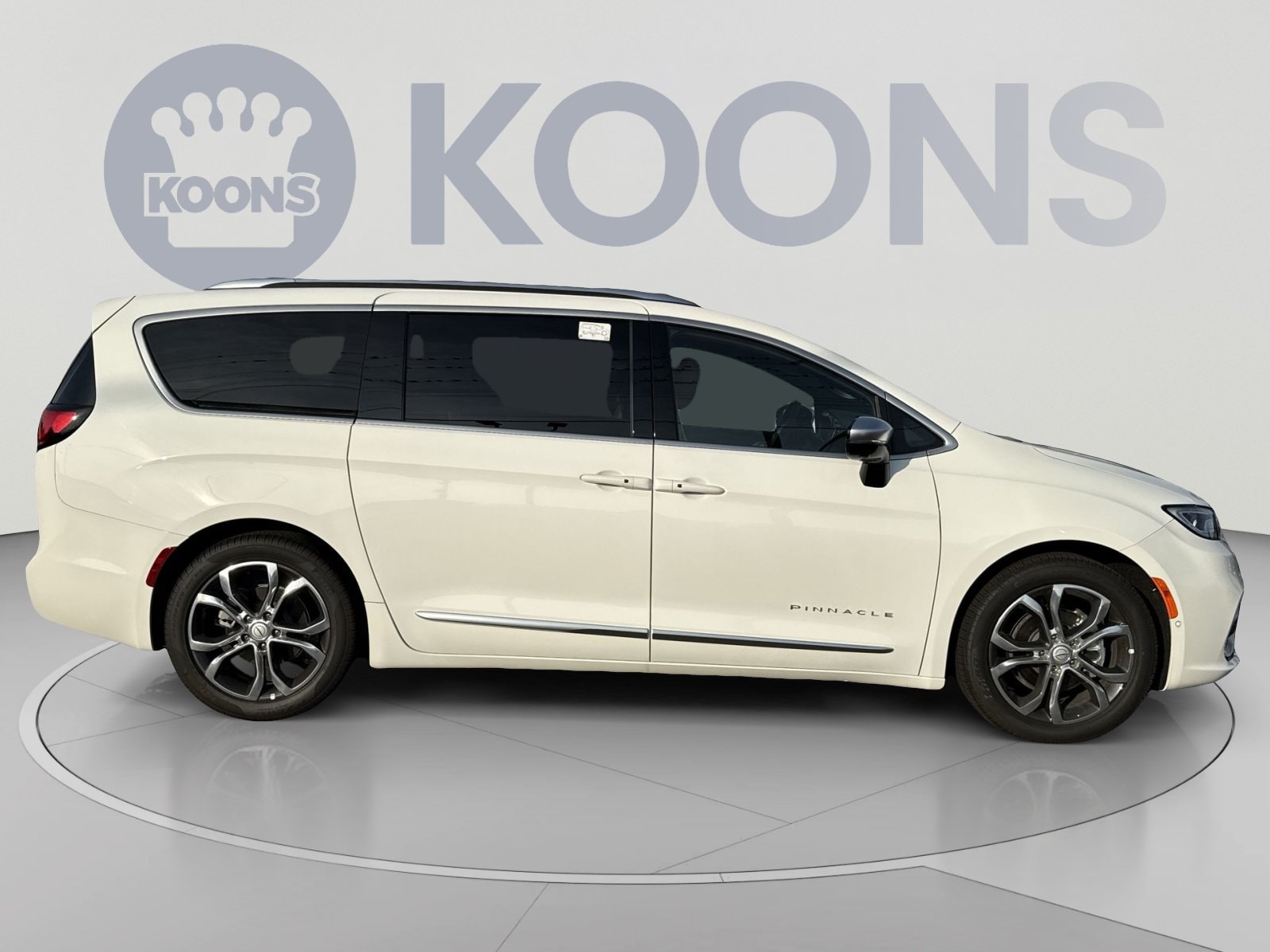 2026 Chrysler Pacifica Pinnacle - Photo 8
