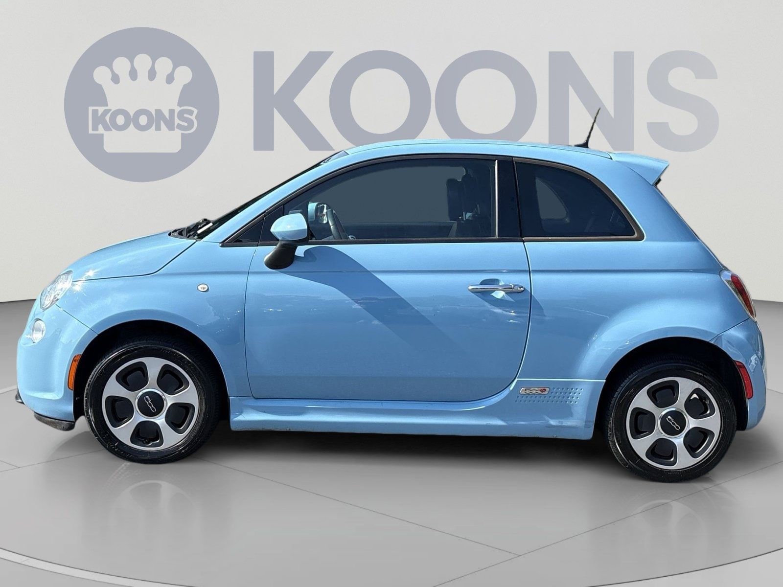 Used 2015 FIAT 500e Battery Electric with VIN 3C3CFFGEXFT672731 for sale in Woodbridge, VA