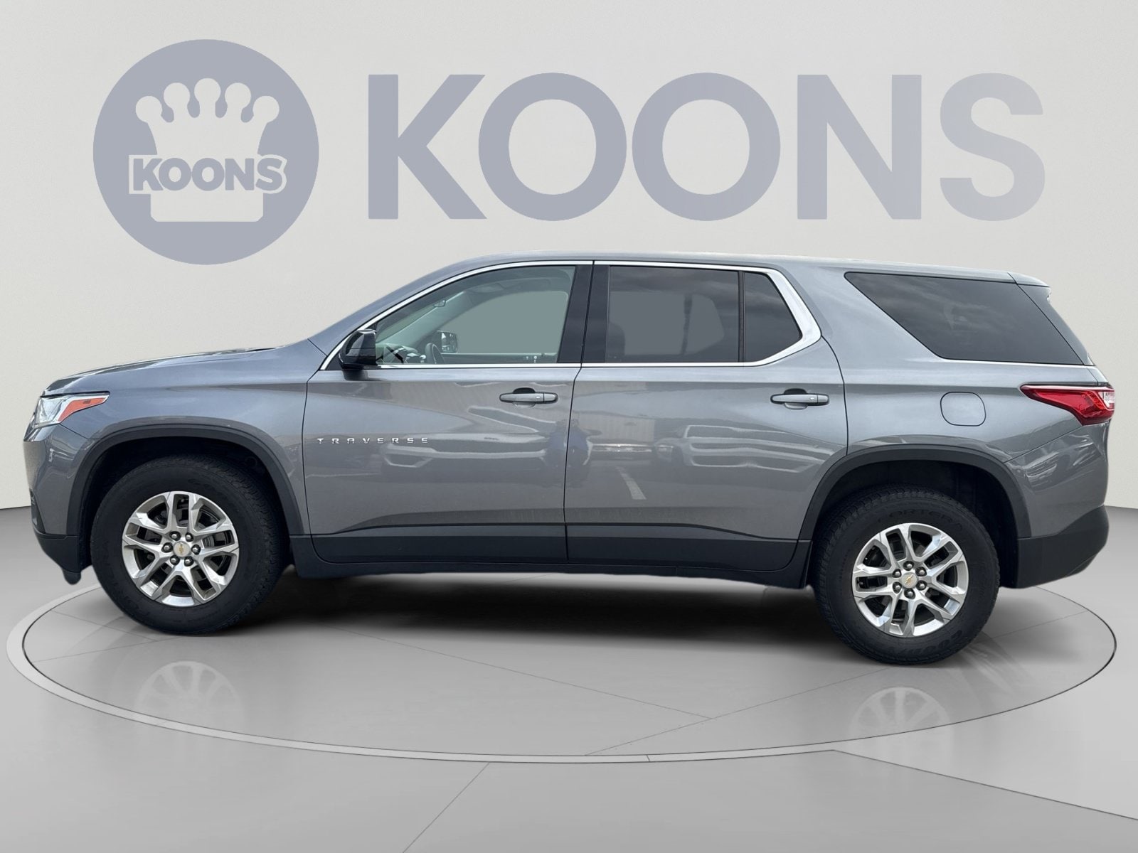 Used 2019 Chevrolet Traverse LS with VIN 1GNERFKW2KJ285806 for sale in Woodbridge, VA