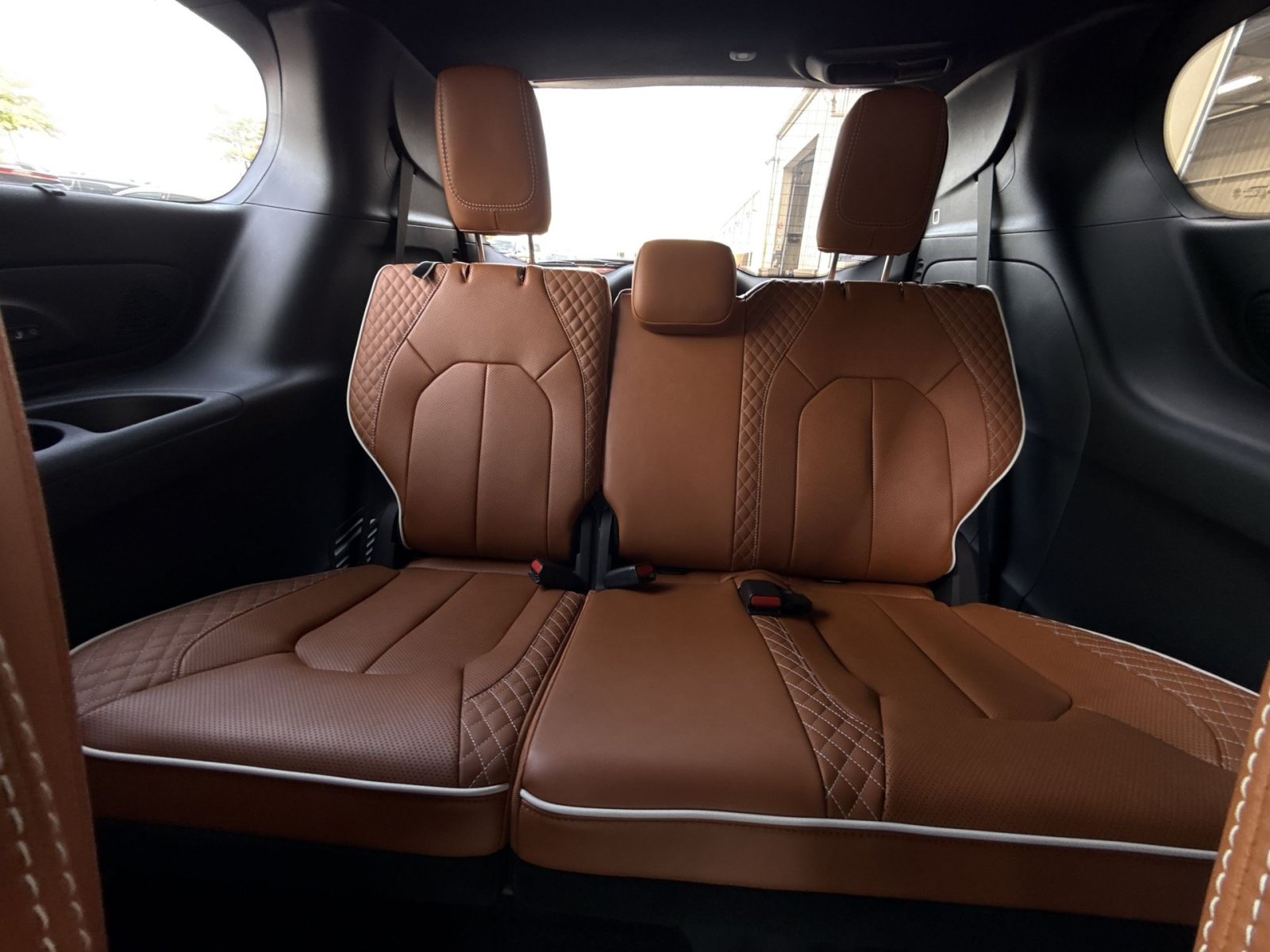 2026 Chrysler Pacifica Pinnacle - Photo 26