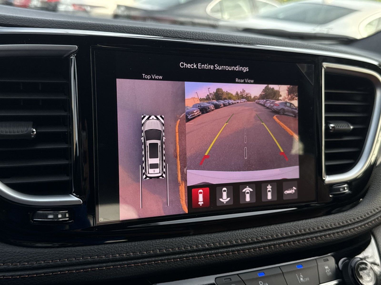 2026 Chrysler Pacifica Pinnacle - Photo 19