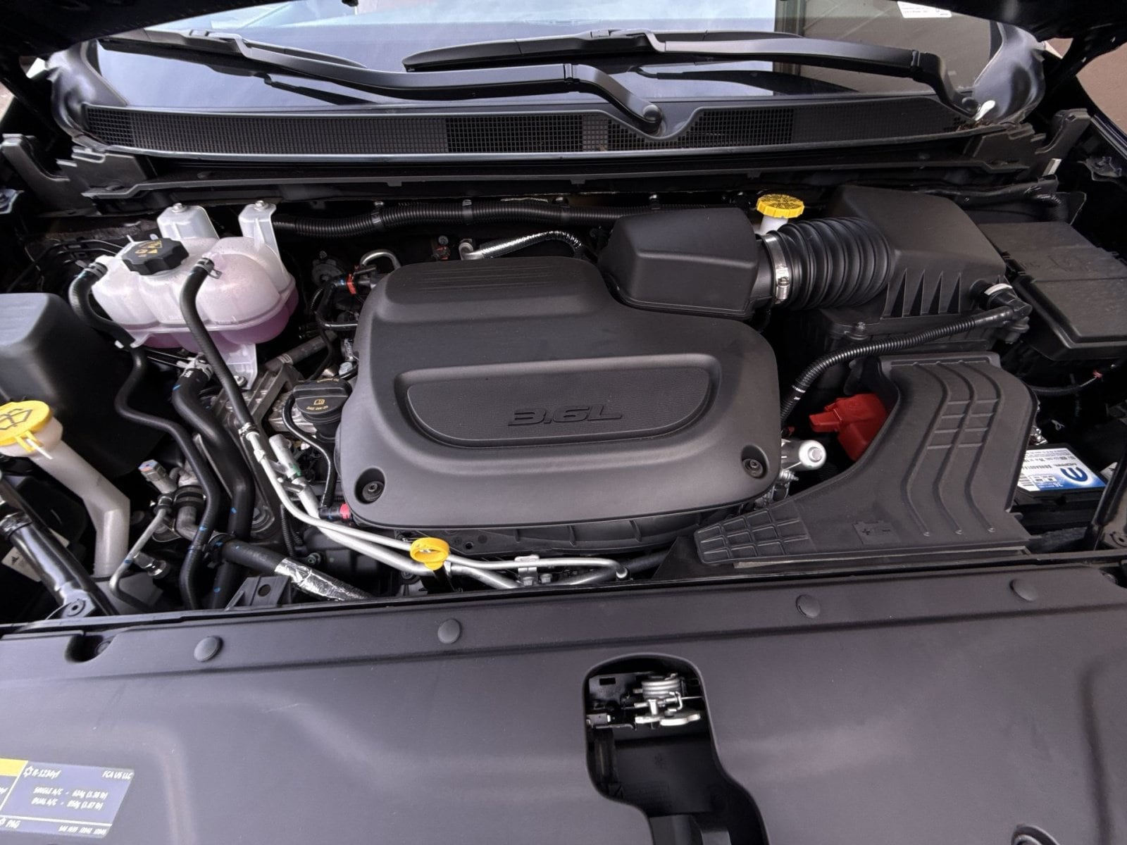 2026 Chrysler Pacifica Pinnacle - Photo 29