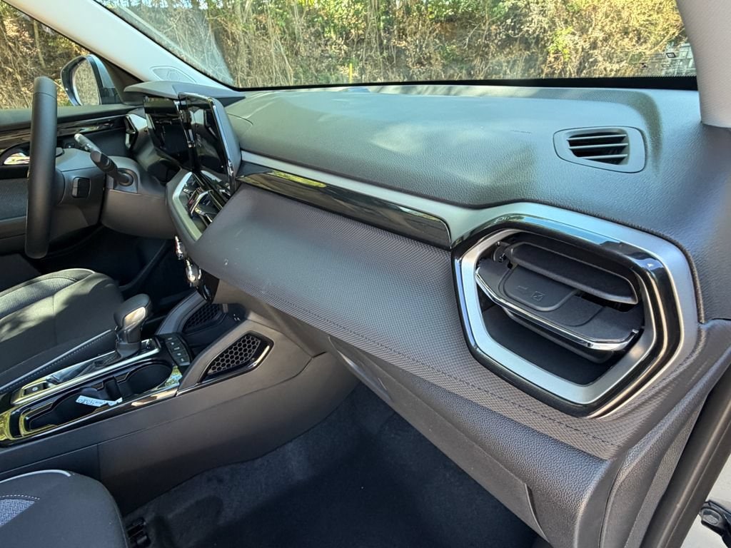 2026 Chevrolet Trailblazer LT - Photo 11