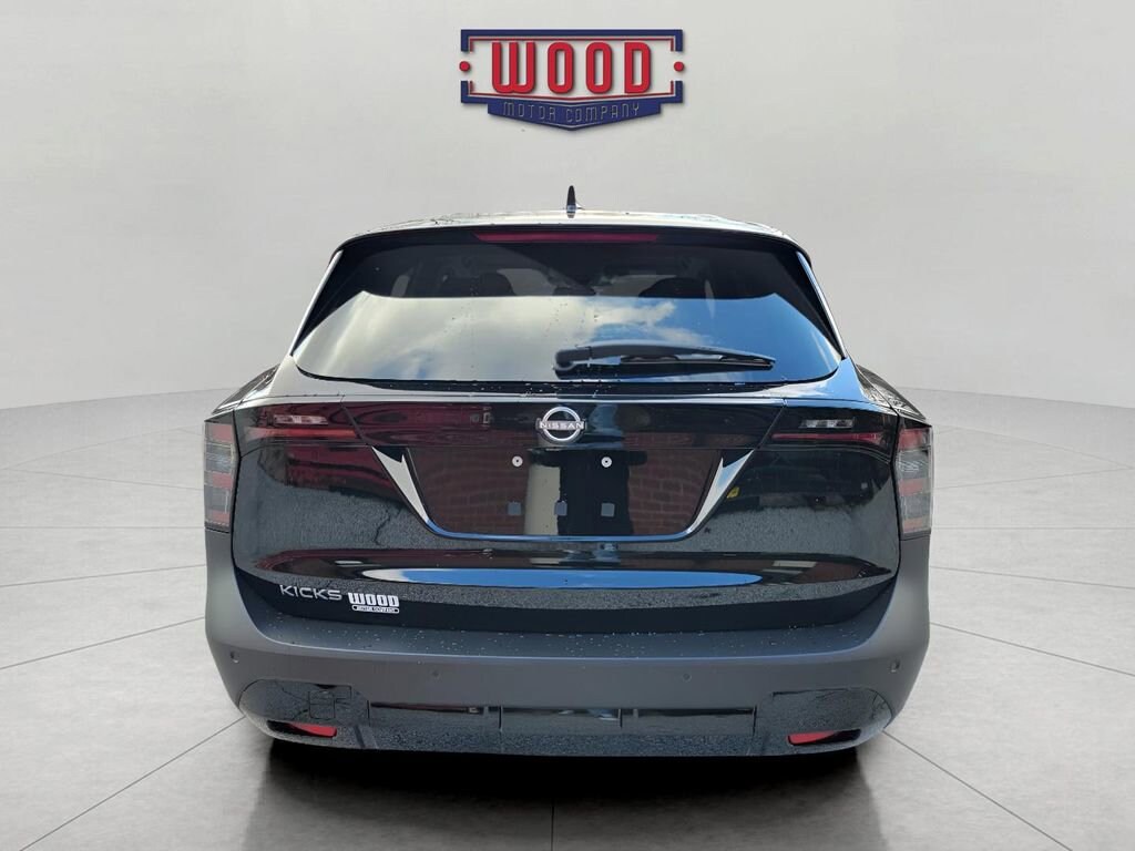 Used 2025 Nissan Kicks SV