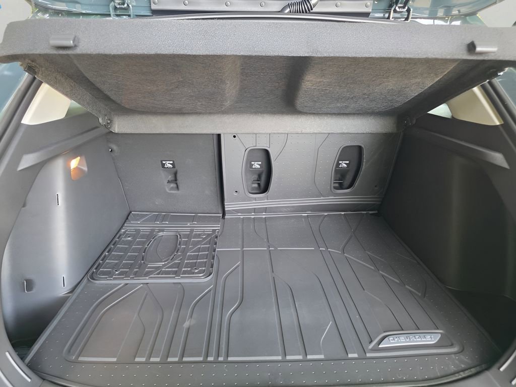 2026 Chevrolet Trax LT - Photo 6