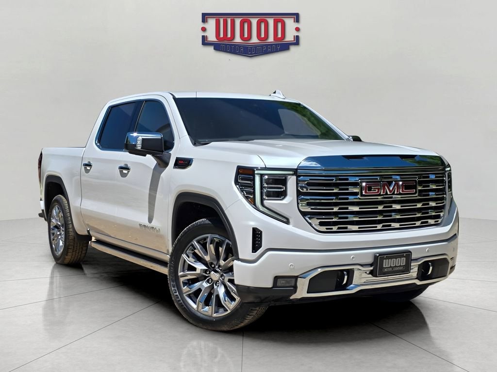 2025 GMC Sierra 4WD Crew Cab Short Box Denali's photo