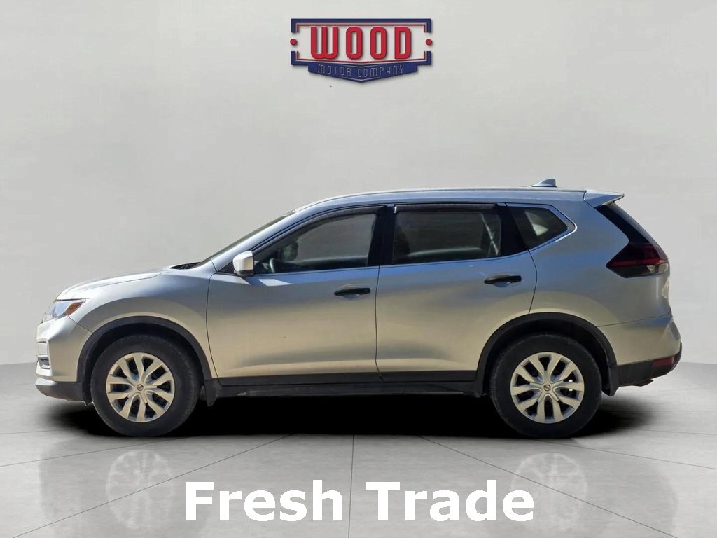 2019 Nissan Rogue S photo 4
