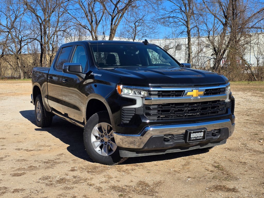 2025 Chevrolet Silverado 1500 LT's photo