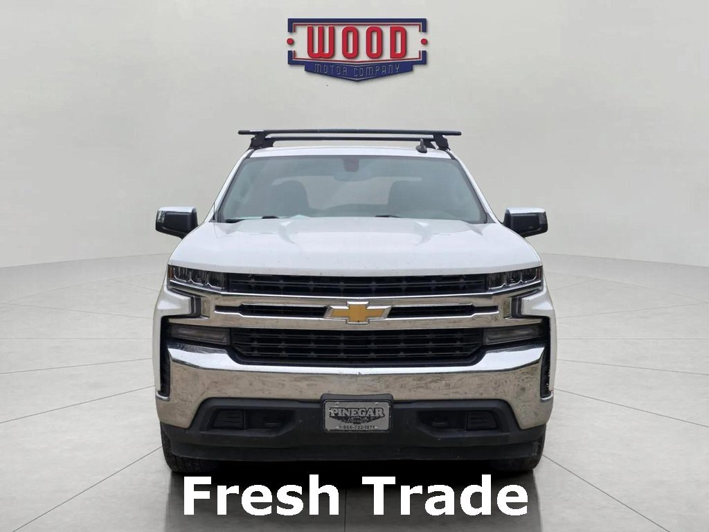 2020 Chevrolet Silverado 1500 LT photo 2