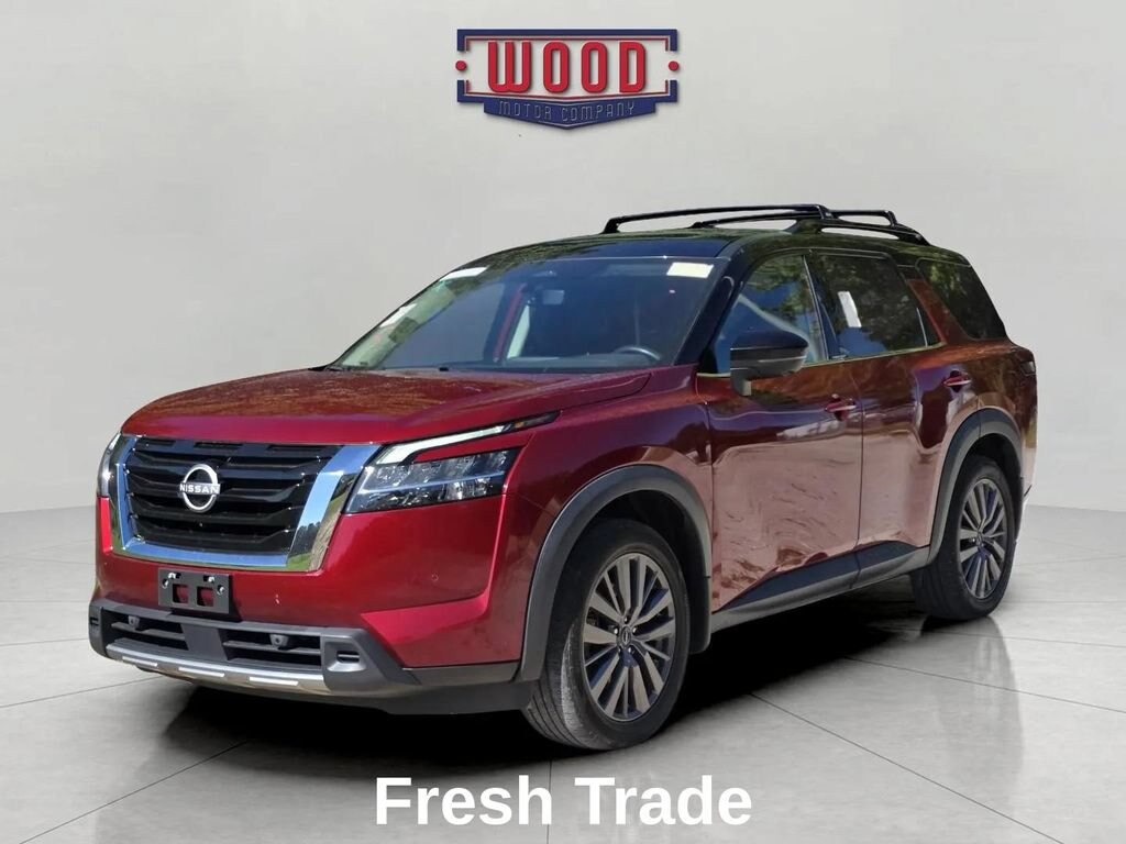 Used 2023 Nissan Pathfinder SL