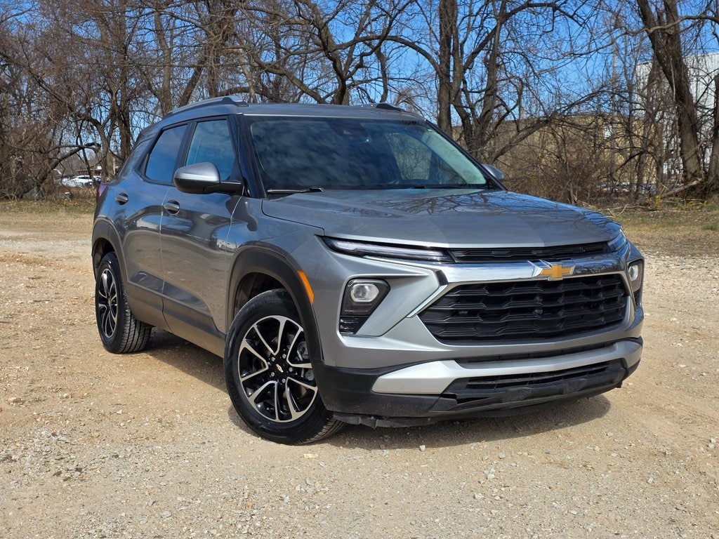 Used 2025 Chevrolet Trailblazer LT SUV