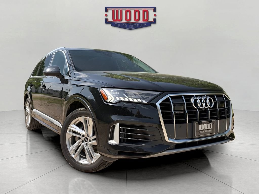 Used 2024 Audi Q7 Premium Plus