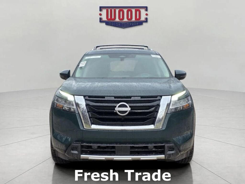 Used 2024 Nissan Pathfinder Platinum