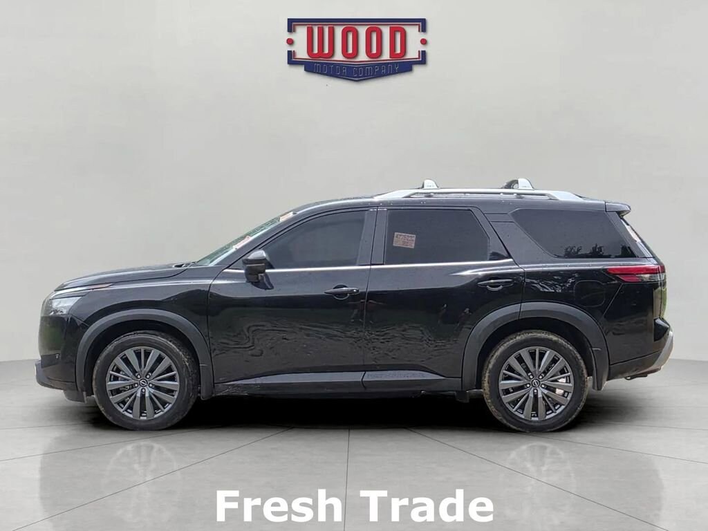 Used 2025 Nissan Pathfinder SL
