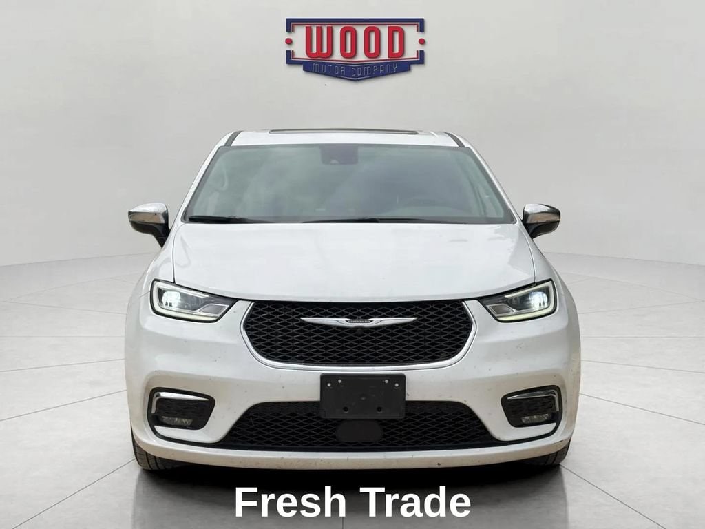 Used 2023 Chrysler Pacifica Hybrid Limited