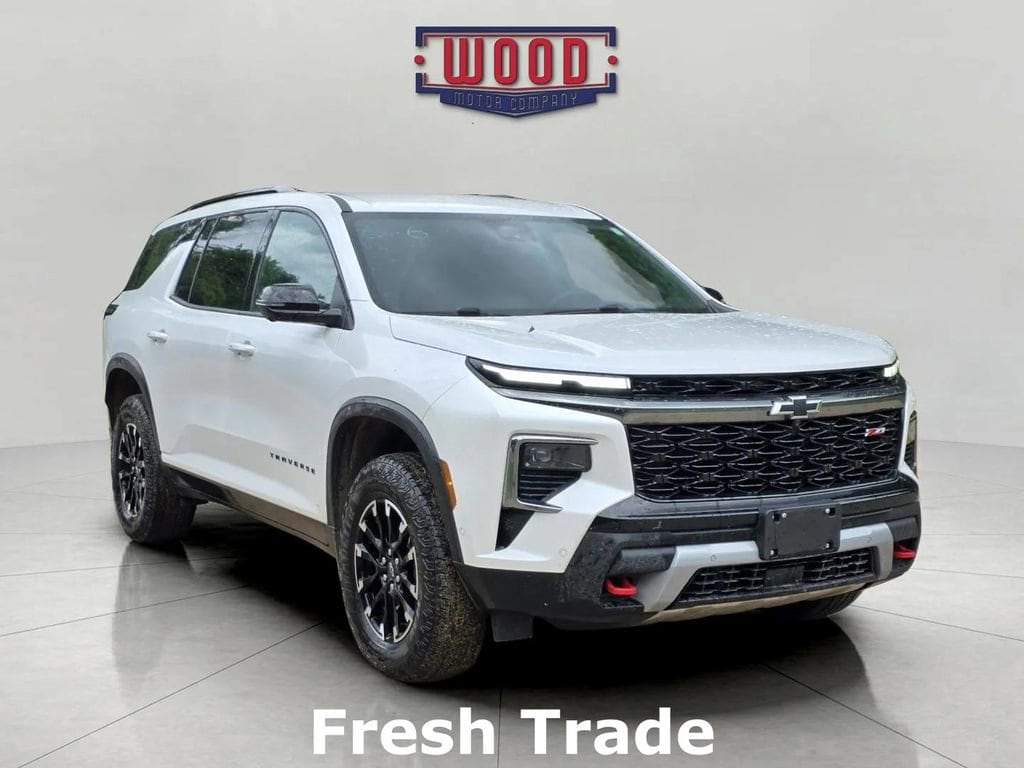 Used 2024 Chevrolet Traverse Z71 SUV