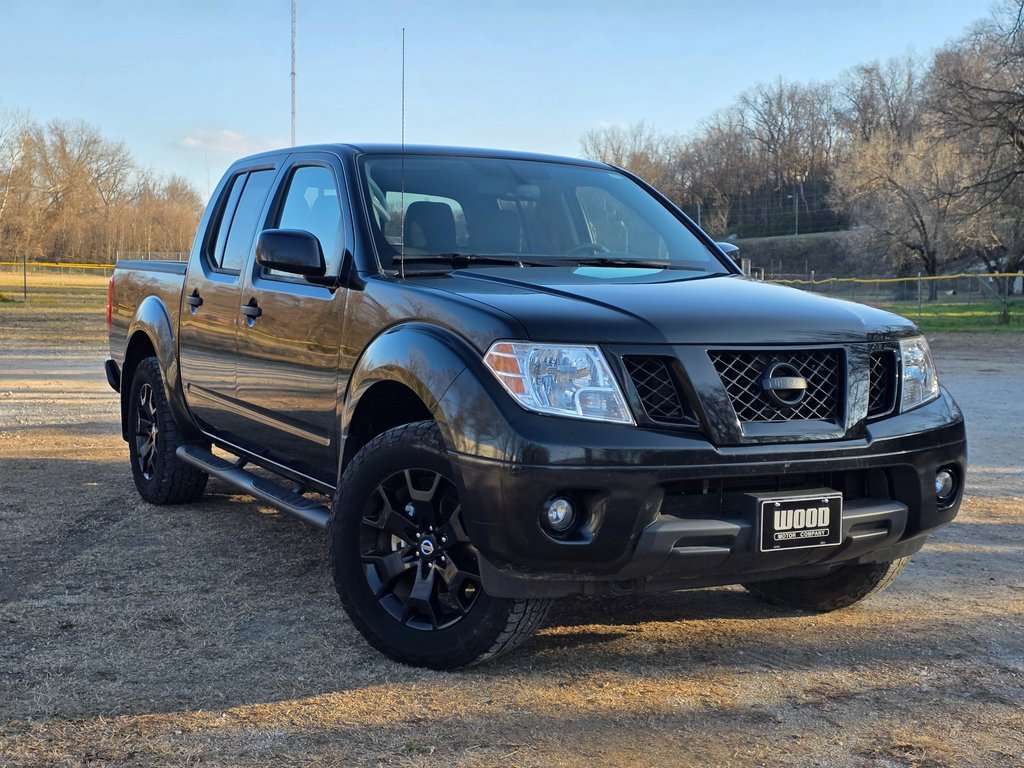 2021 Nissan Frontier SV's photo