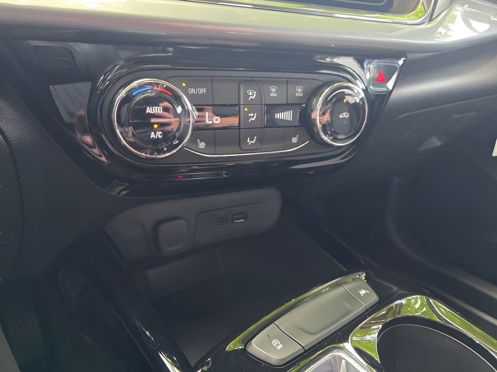 2026 Chevrolet Trax LT - Photo 22
