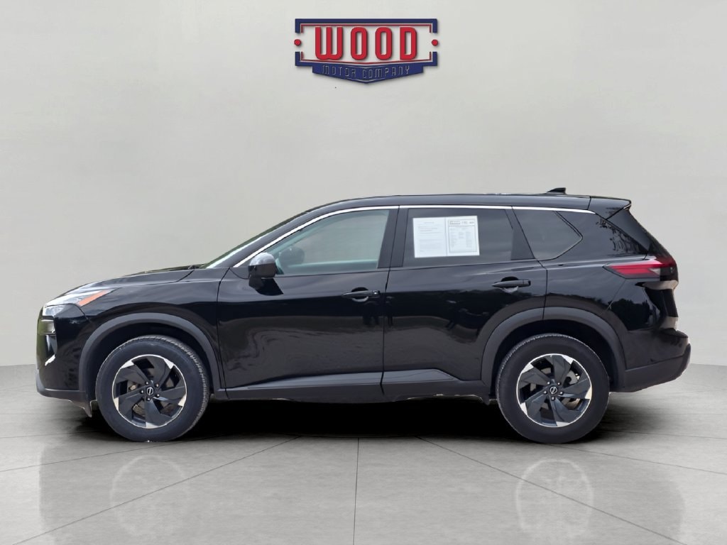 Used 2024 Nissan Rogue SV