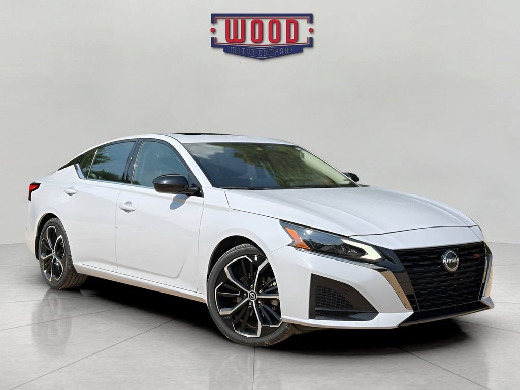 Used 2024 Nissan Altima 2.5 SR