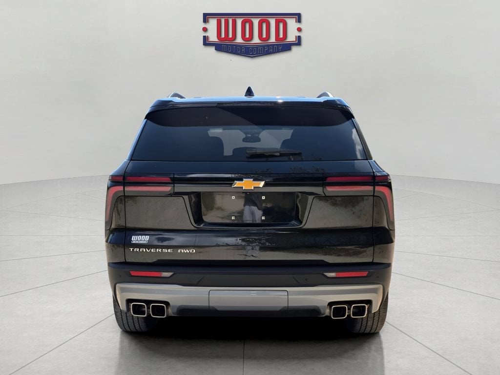 Used 2026 Chevrolet Traverse LT SUV