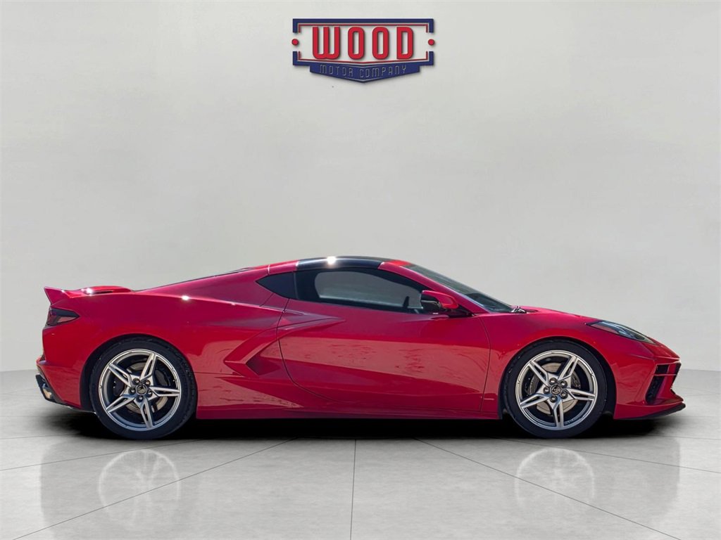 2020 Chevrolet Corvette Stingray 3LT photo 2