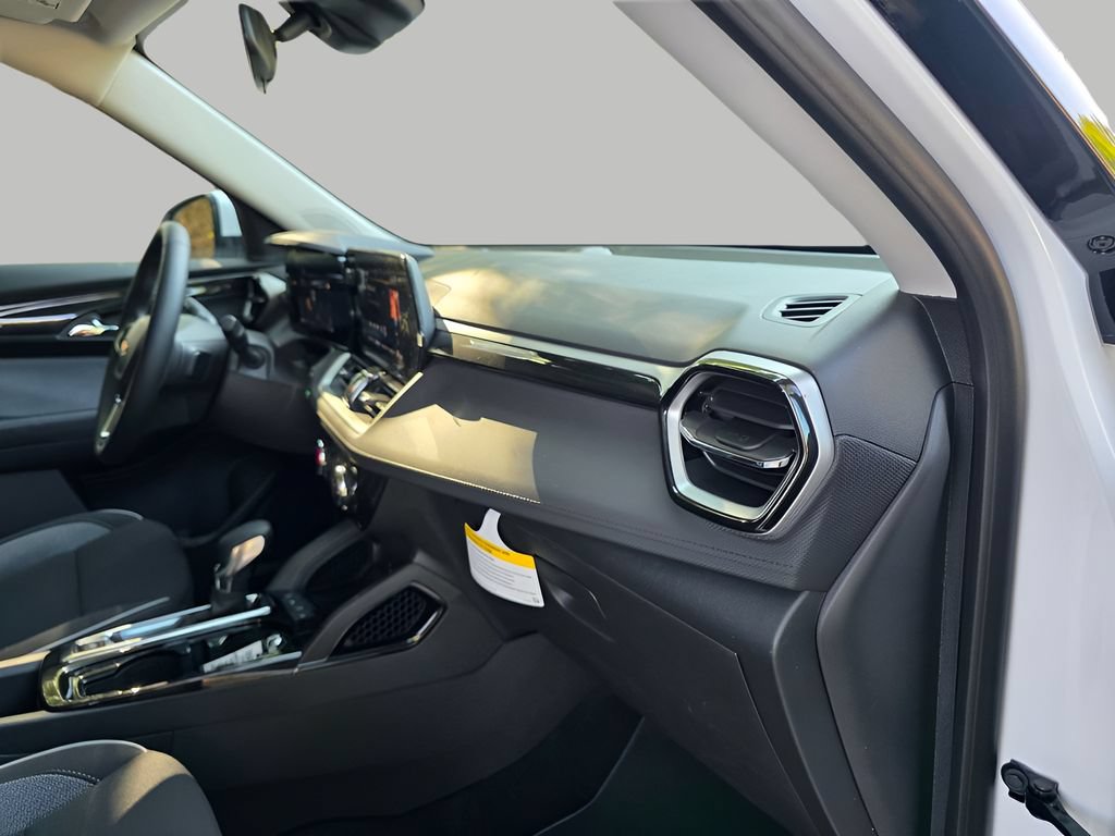 2026 Chevrolet Trailblazer LT - Photo 11
