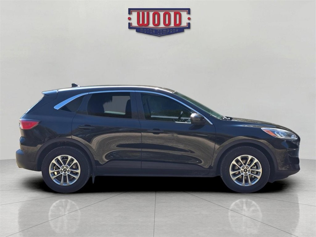 Used 2021 Ford Escape SE Hybrid