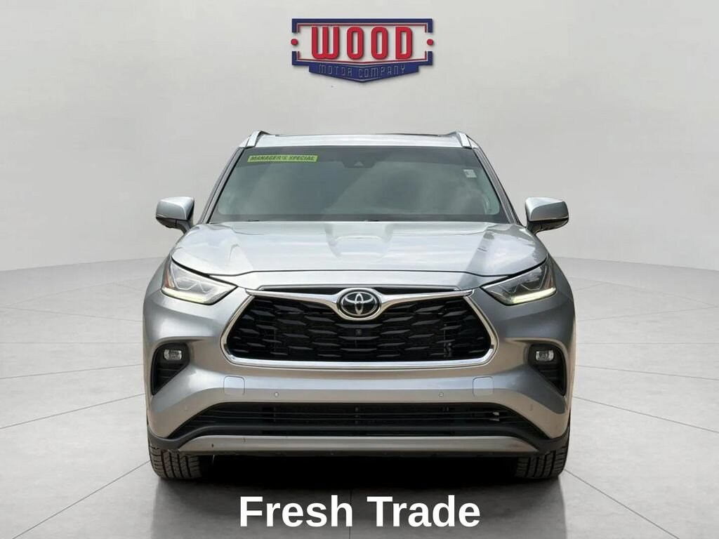 Used 2023 Toyota Highlander L