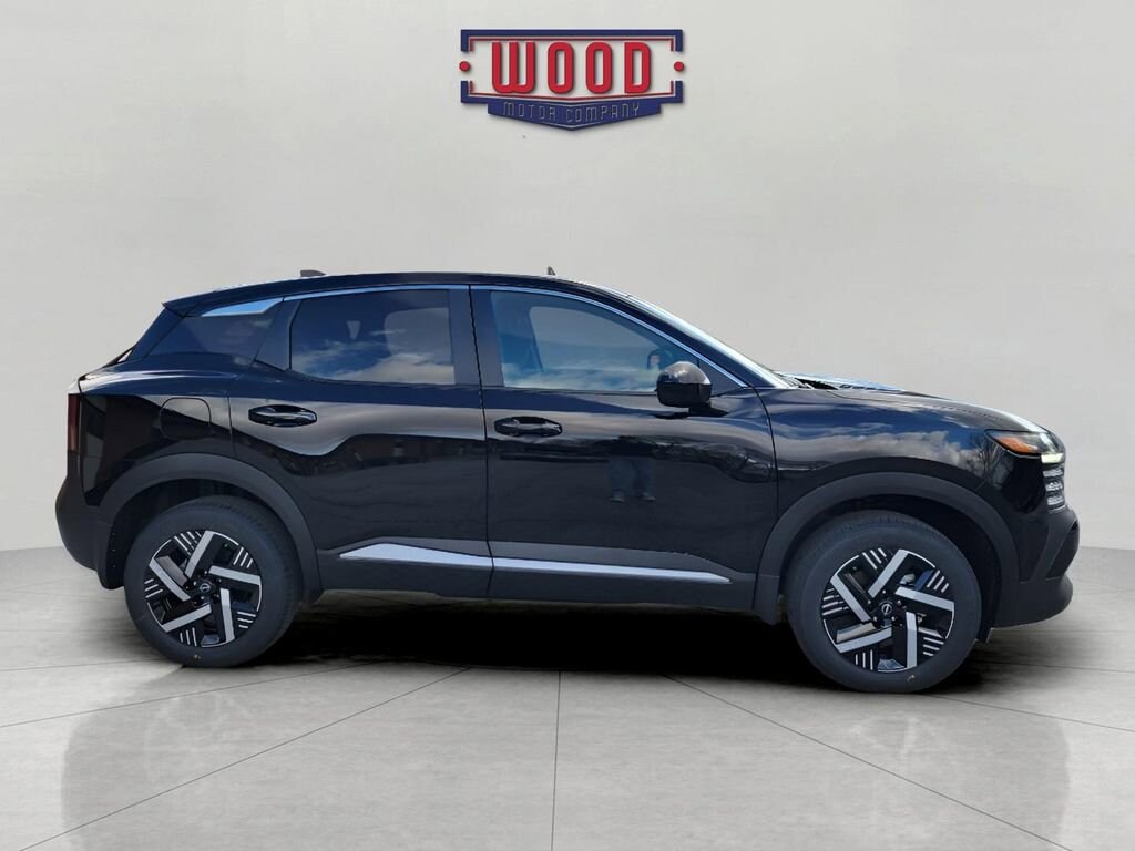 Used 2025 Nissan Kicks SV