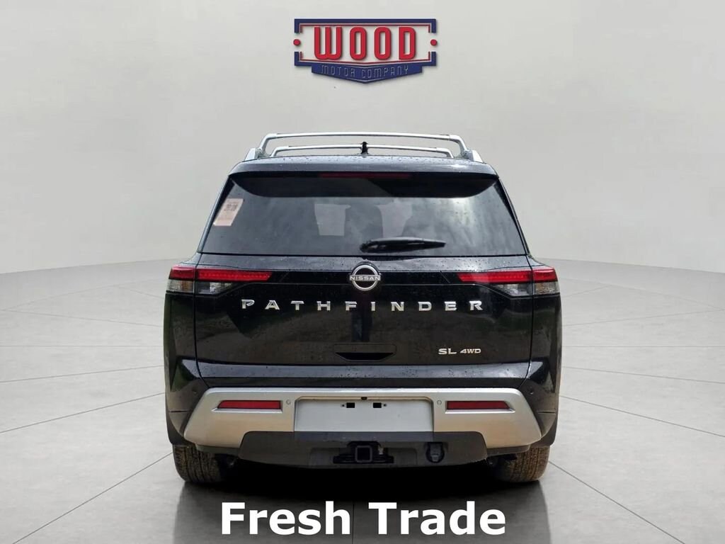 Used 2025 Nissan Pathfinder SL