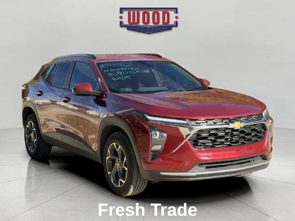 Used 2024 Chevrolet Trax LT SUV