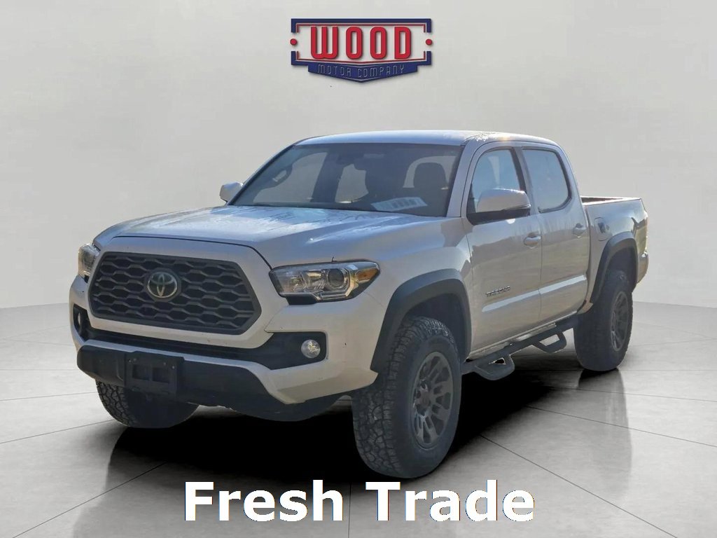 2020 Toyota Tacoma V6 4x4 photo 3